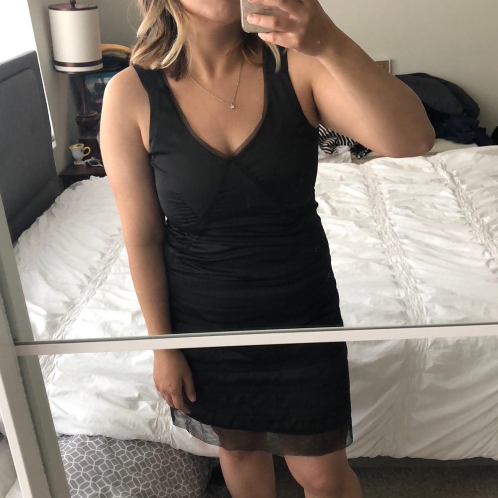 Dressy satin-like Gap dress sz 8. Excellent!